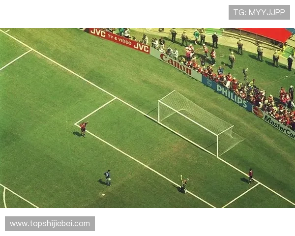 历届世界杯历史：从首届到最新赛季的精彩回顾与重要事件分析